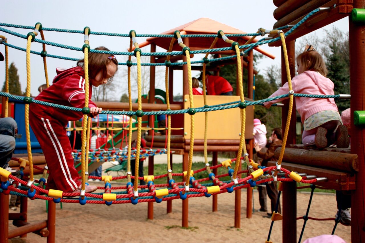 wagon overal zonsopkomst Praktijkvoorbeeld Kansrijke Start: Jonge Ouders project Heerlen - Pharos